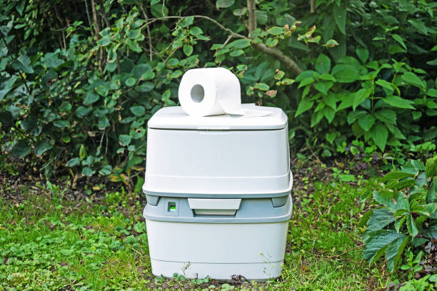 Best Porta potty rental near me  in Swainsboro, GA